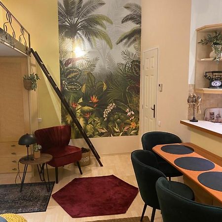 Jungle Story Apartment By Millenaris Park With Free Parking Budapest Eksteriør billede