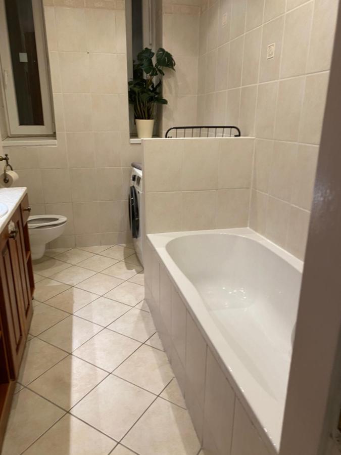 Jungle Story Apartment By Millenaris Park With Free Parking Budapest Eksteriør billede