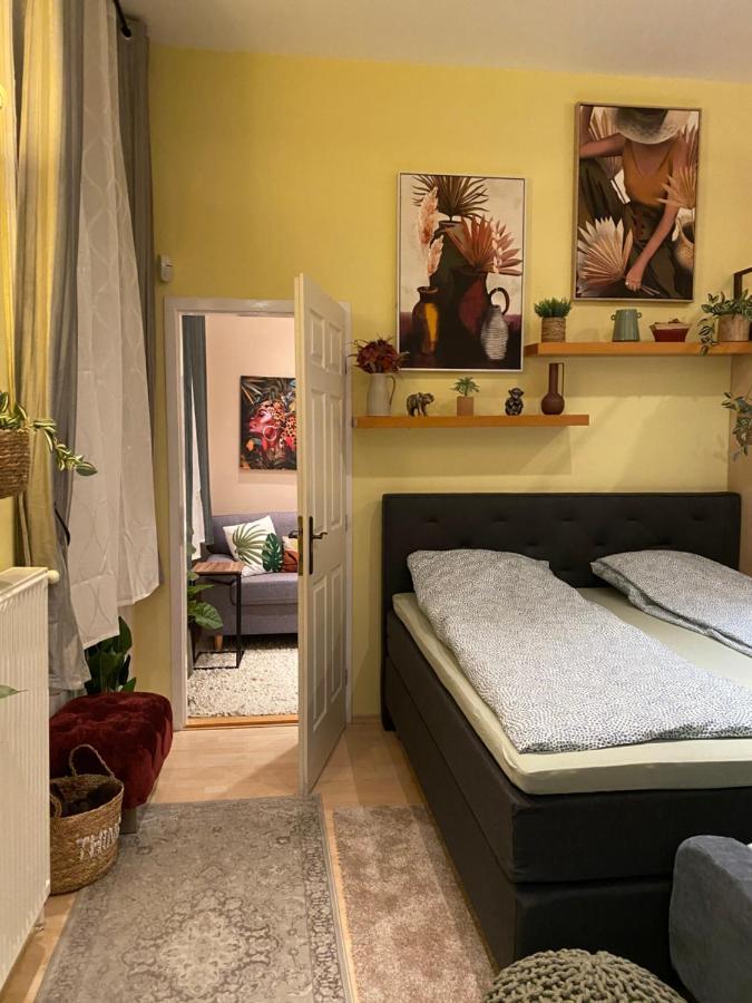 Jungle Story Apartment By Millenaris Park With Free Parking Budapest Eksteriør billede